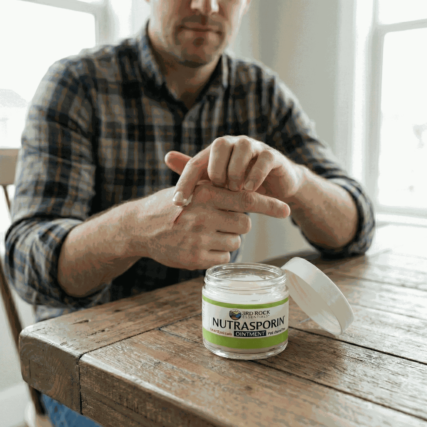 Nutrasporin® - 3oz JAR - All Natural First Aid Ointment 100ppm Silver Gel (Water Resistant)