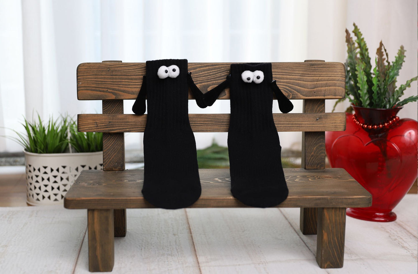 Black Magnetic Socks That Hold Hands Novelty Couple Socks for Valentines Day 1 Pair