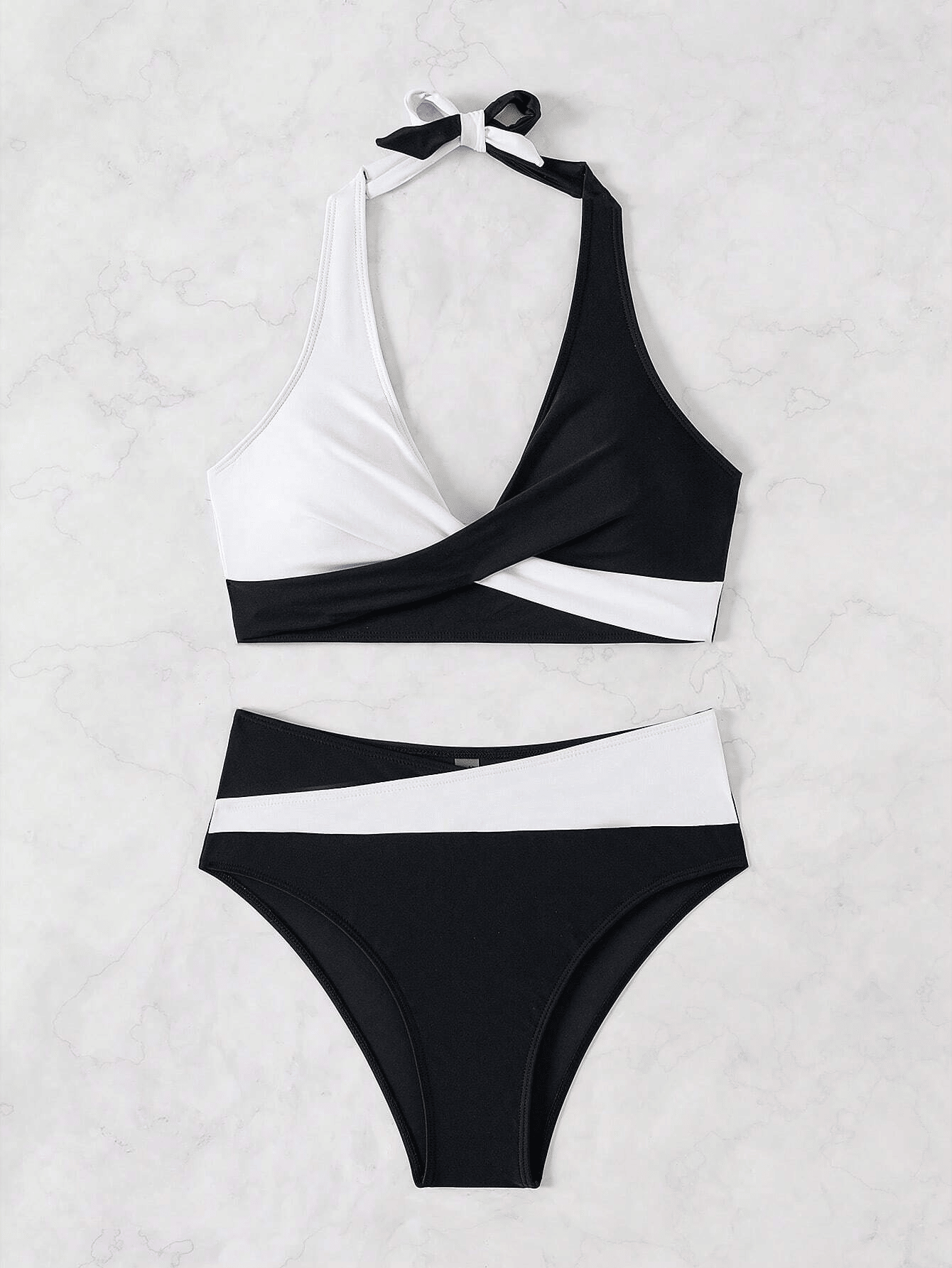 A bikini with a fashionable color