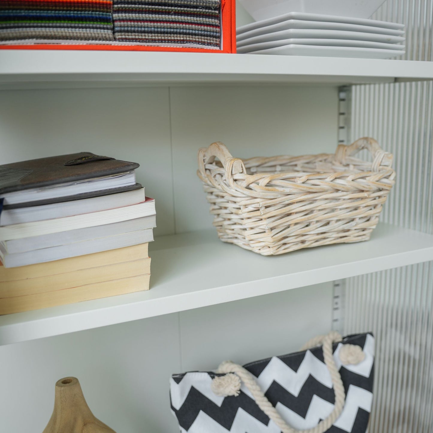 Modern Solid Color Matte Glass Storage Cabinet with Adjustable Shelves