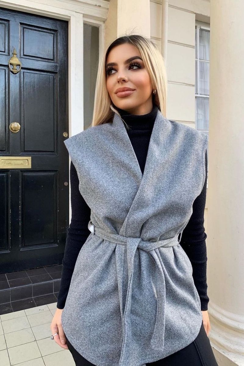 Sleeveless Wool Belted Blazer