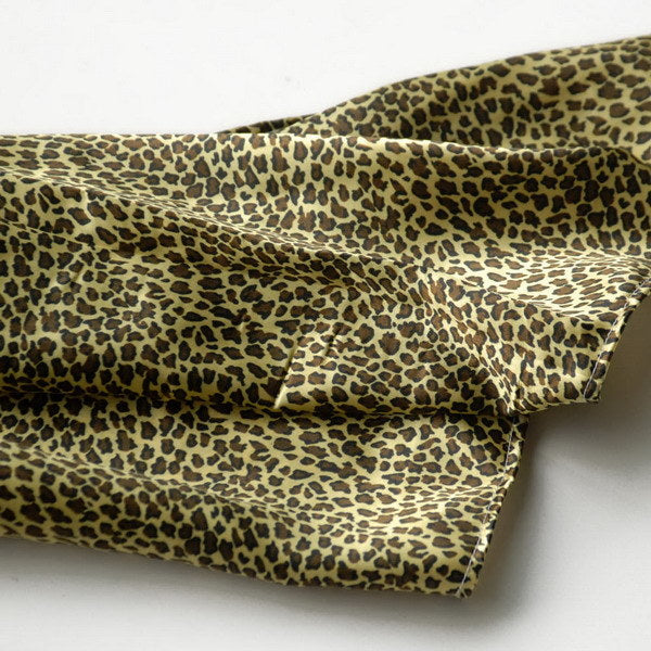 Blando Chic Small Leopard Animal Print Soft Natural Silk Scarf/Wrap/Shawl(Small)