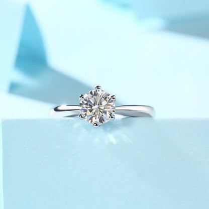 Classic Six-Prong Set Moissanite 1 Carat 2 Carat 3 Carat 5 Carat S925 Sterling Silver Plated Ring Trendy Classic Diamond Jewellery Ring
