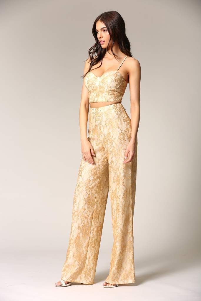 Caeli - A two-piece gold lace set featuring built-in underwire and bra Size S