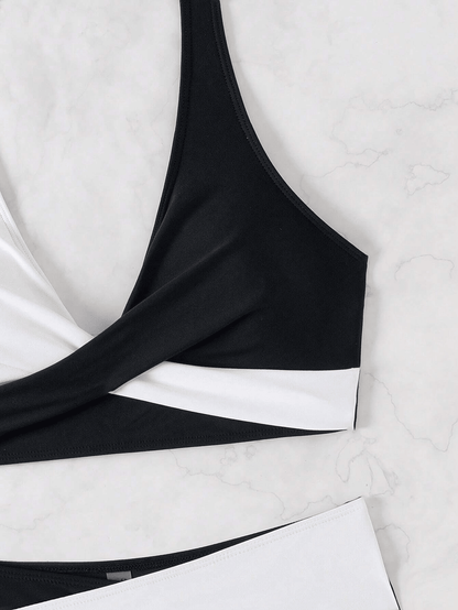 A bikini with a fashionable color
