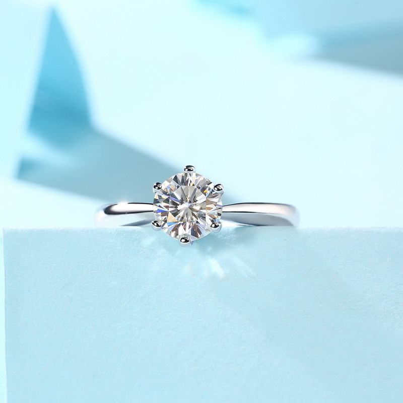 Classic Six-Prong Set Moissanite 1 Carat 2 Carat 3 Carat 5 Carat S925 Sterling Silver Plated Ring Trendy Classic Diamond Jewellery Ring