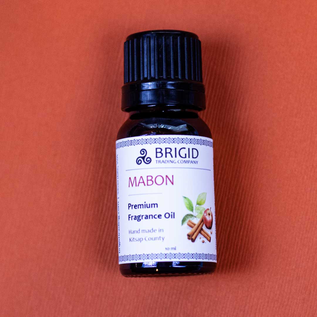 Mabon Diffuser Oil - McIntosh Apples, Granny Smiths, Harvest Spices, and Fresh Apple Pie